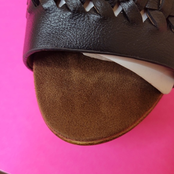 WHITE MOUNTAIN Altheda Platform Heel
Sandals Sz 6.5 - Picture 7 of 11